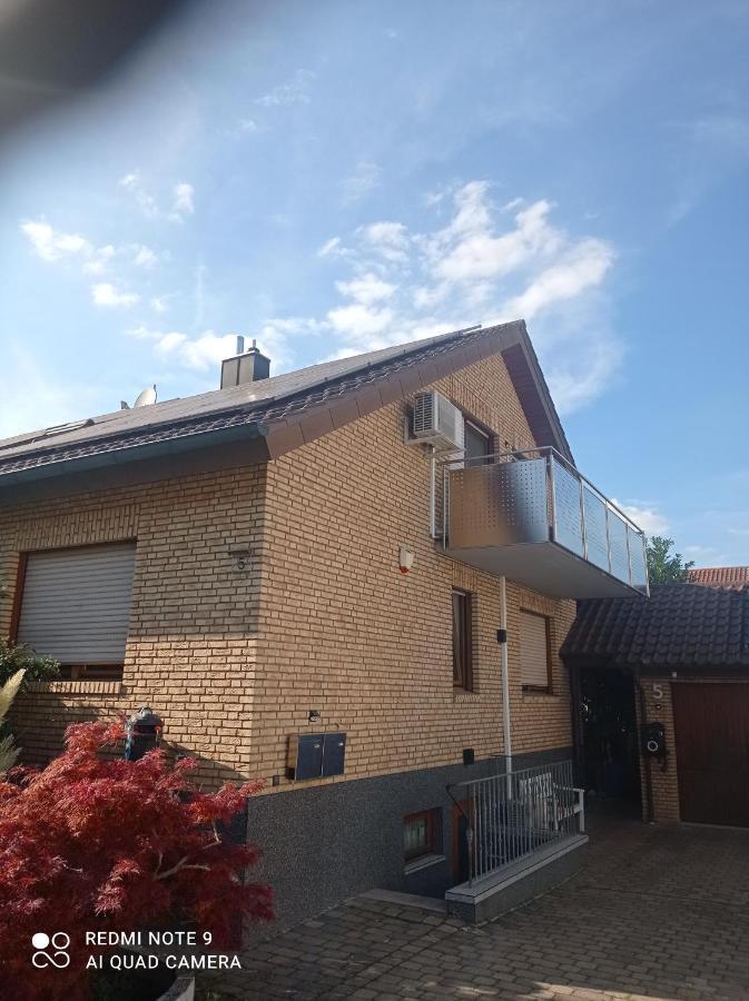 Moderne Ferienwohnung Neckarschleife Mit Klimaanlage Kirchheim am Neckar Extérieur photo